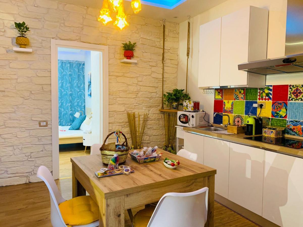 Suite I Biddizzi Da Sicilia CTA Exterior foto
